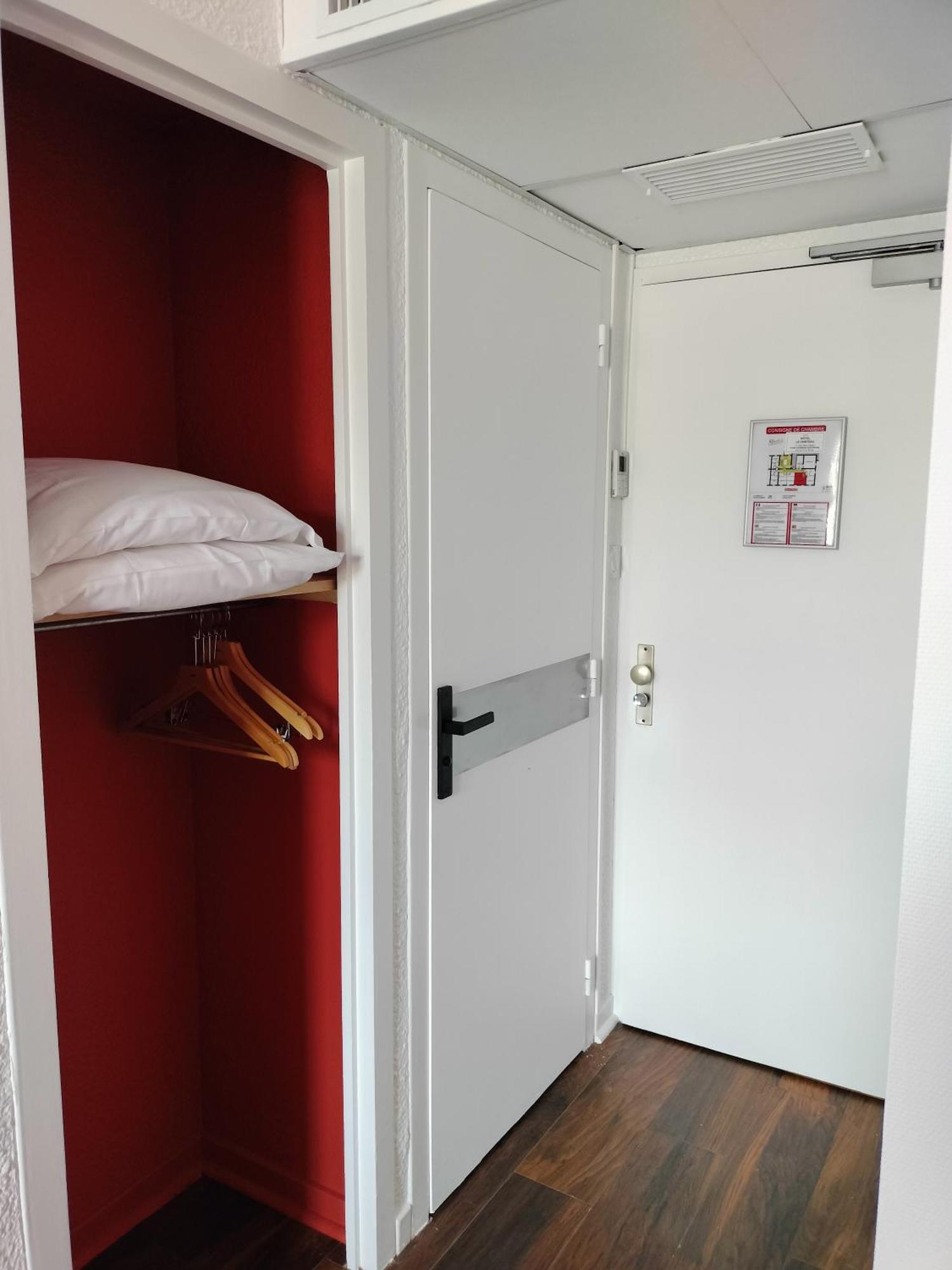 Le Chateau Tournon-sur-Rhone Room photo